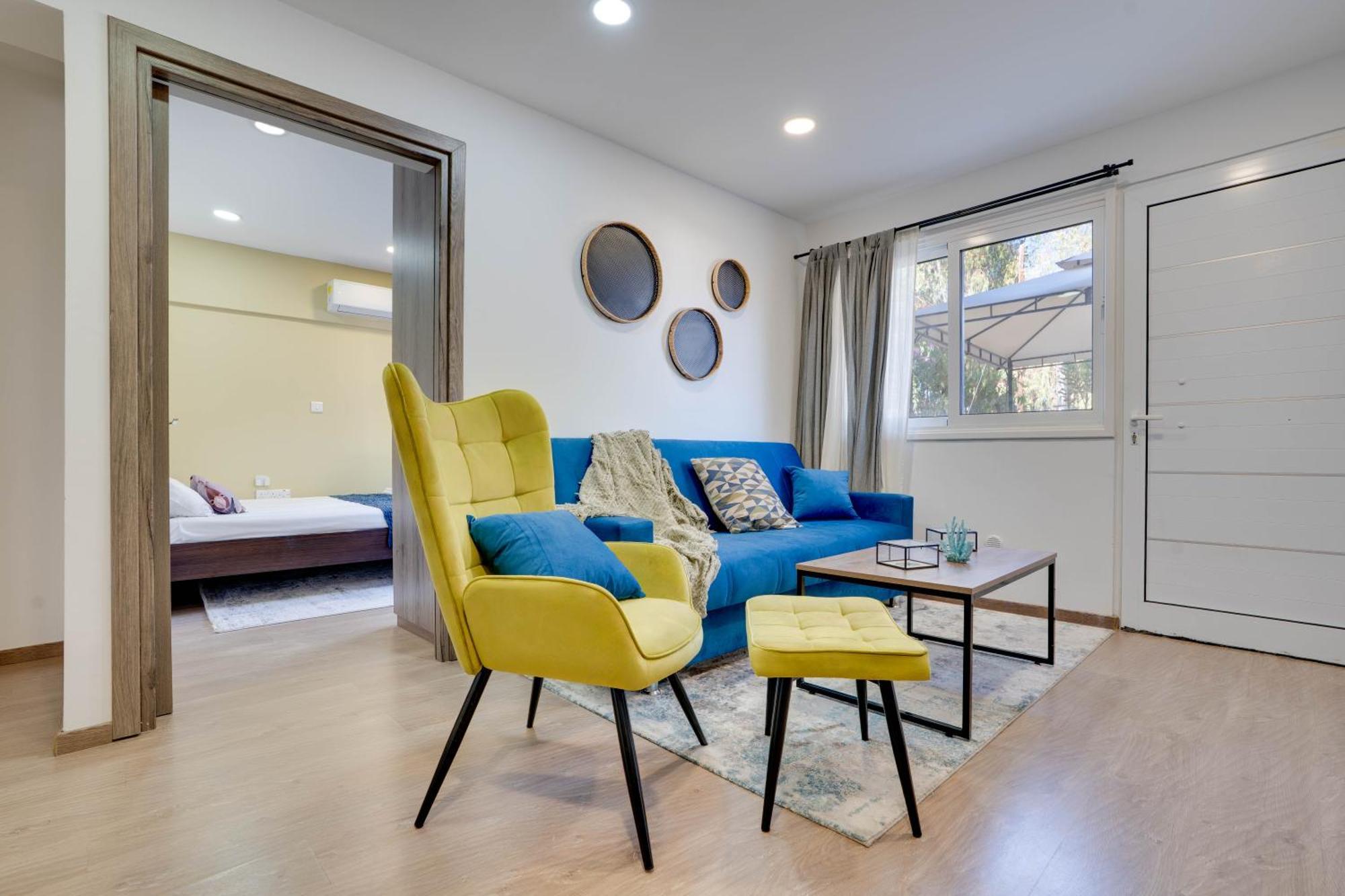 Atlantis Apartments 50M From Makenzy Seafront Larnaca Dış mekan fotoğraf